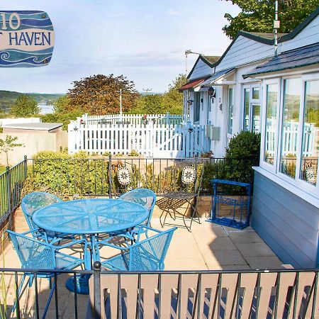 Dart Haven - Cheerful Holiday Bungalow In Galmpton エクステリア 写真