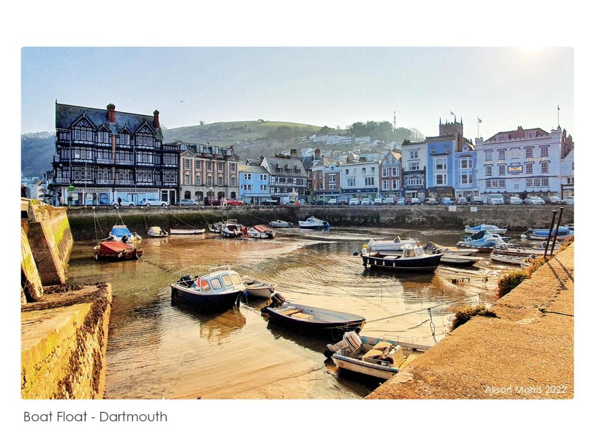 Dart Haven - Cheerful Holiday Bungalow In Galmpton エクステリア 写真